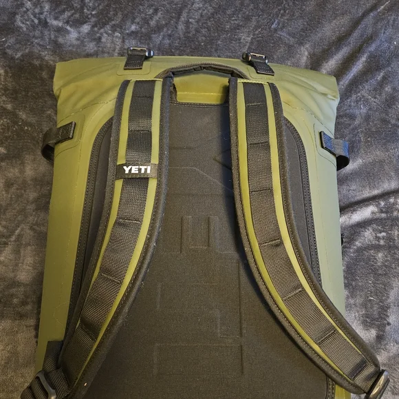 YETI Olive M20 Backpack Cooler